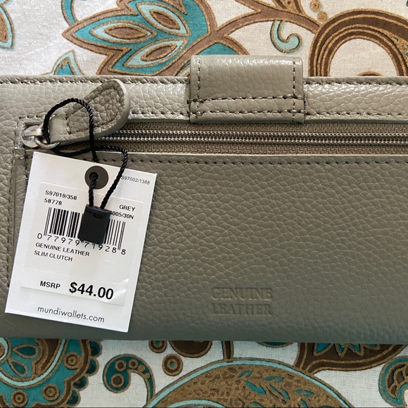 Mundi Slim Leather Bifold Wallet - Picture 3 of 6